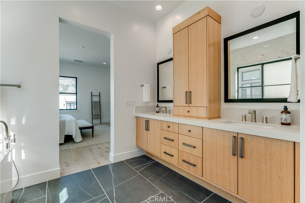 MLS #PI25058028 image #49