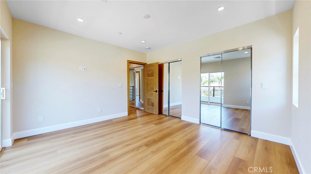 Ef6418A3 Ee6D 4Ebc Acd4 02Fe6Eea3720 421 N Catalina Street, Burbank, Ca 91505 &Lt;Span Style='BackgroundColor:transparent;Padding:0Px;'&Gt; &Lt;Small&Gt; &Lt;I&Gt; &Lt;/I&Gt; &Lt;/Small&Gt;&Lt;/Span&Gt;