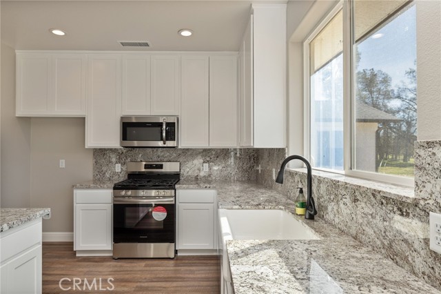 Detail Gallery Image 11 of 63 For 5448 Dunn Ct, Catheys Valley,  CA 95306 - 4 Beds | 2 Baths