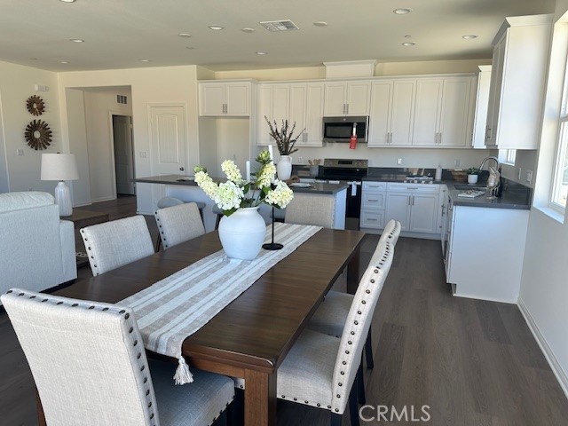 Detail Gallery Image 16 of 17 For 11433 Bald Eagle, Desert Hot Springs,  CA 92240 - 4 Beds | 2 Baths