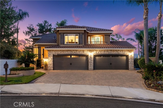 8167 E Somerset Ln, Anaheim Hills, CA 92808