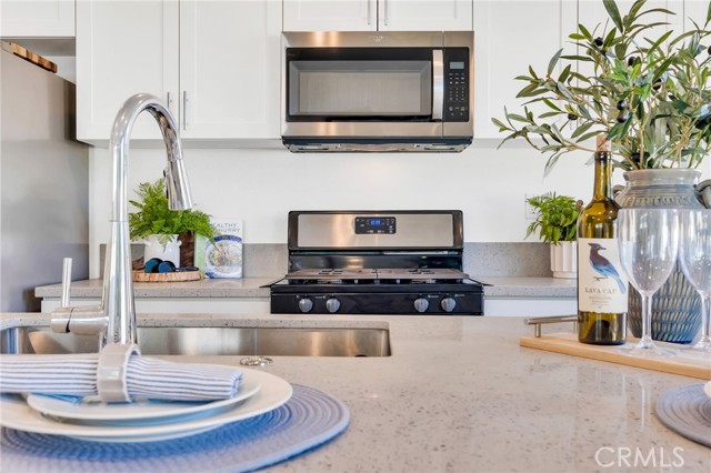 Detail Gallery Image 6 of 54 For 14583 Gulfstream Ln, Moreno Valley,  CA 92553 - 3 Beds | 2 Baths