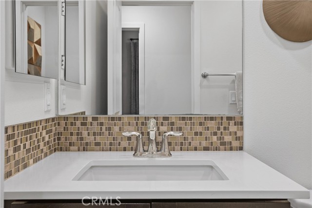 Detail Gallery Image 15 of 36 For 4366 Pacifica Way #7,  Oceanside,  CA 92056 - 3 Beds | 3 Baths