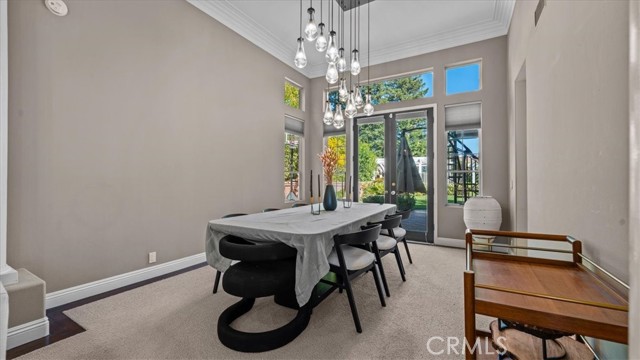 Image 9 of 62 For 2162 Euclid Avenue