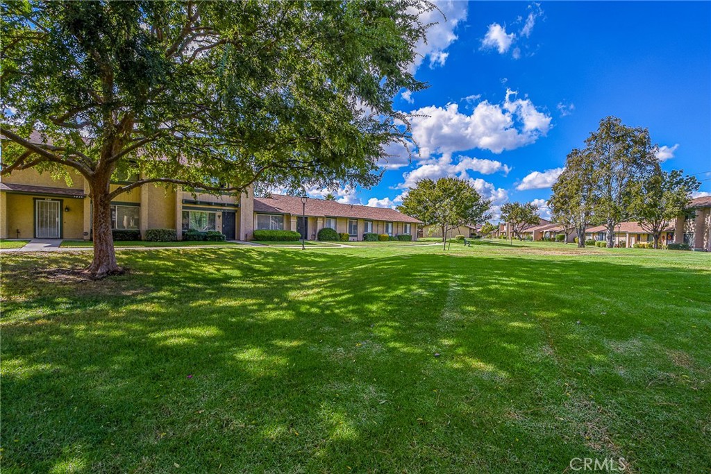5033 Brooklawn