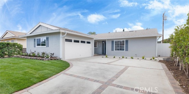 Detail Gallery Image 1 of 1 For 22524 Paraguay Dr, Saugus,  CA 91350 - 3 Beds | 2 Baths