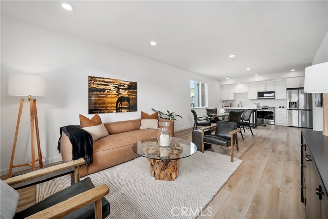 2475 Victoria Ave., San Luis Obispo CA: https://media.crmls.org/medias/ef69e2e6-6410-4c06-8c94-87ff6e07c08a.jpg