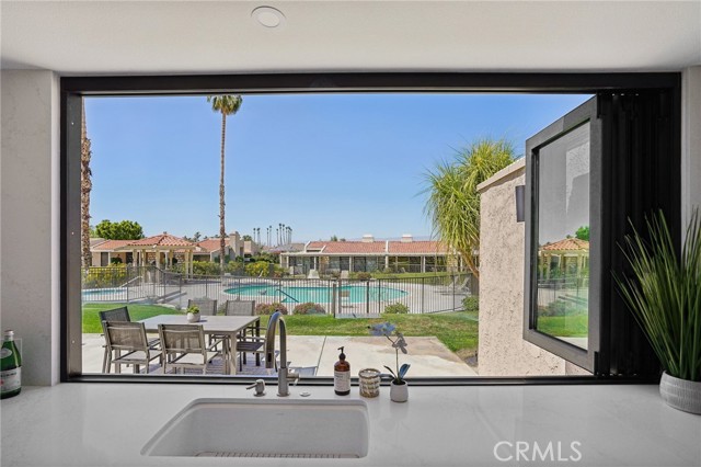 Detail Gallery Image 11 of 45 For 75136 Kiowa Dr, Indian Wells,  CA 92210 - 3 Beds | 3/1 Baths