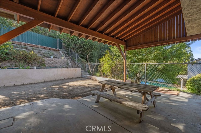 18740 Vicci Street photo 29
