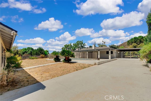 Detail Gallery Image 34 of 39 For 35823 Avenue Avenue, Yucaipa,  CA 92399 - 5 Beds | 3 Baths
