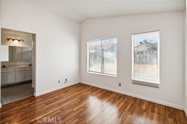 Detail Gallery Image 11 of 27 For 6012 Sandpiper Pl, Palmdale,  CA 93552 - 4 Beds | 2 Baths