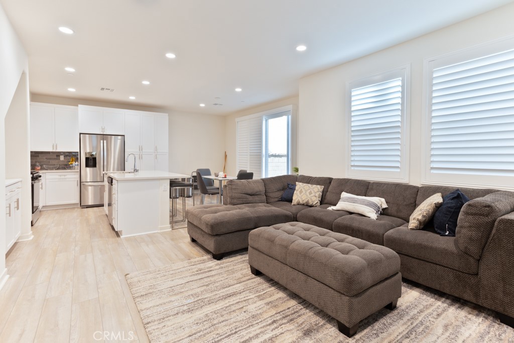 MLS #IV25186888 img 3