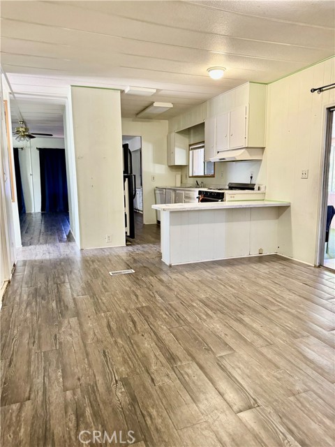 Detail Gallery Image 27 of 41 For 1536 S State St #4,  Hemet,  CA 92543 - 2 Beds | 2 Baths