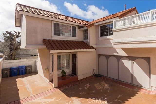 1902 Carnegie Lane, Redondo Beach, California 90278, 3 Bedrooms Bedrooms, ,1 BathroomBathrooms,Residential,Sold,Carnegie,SB17036494