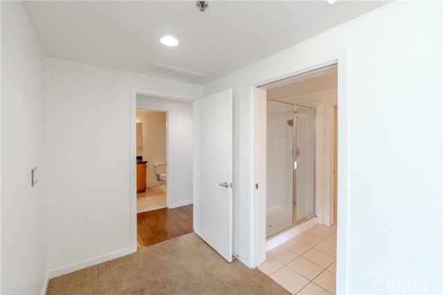 Detail Gallery Image 22 of 38 For 411 W Seaside Way #204,  Long Beach,  CA 90802 - 2 Beds | 2 Baths