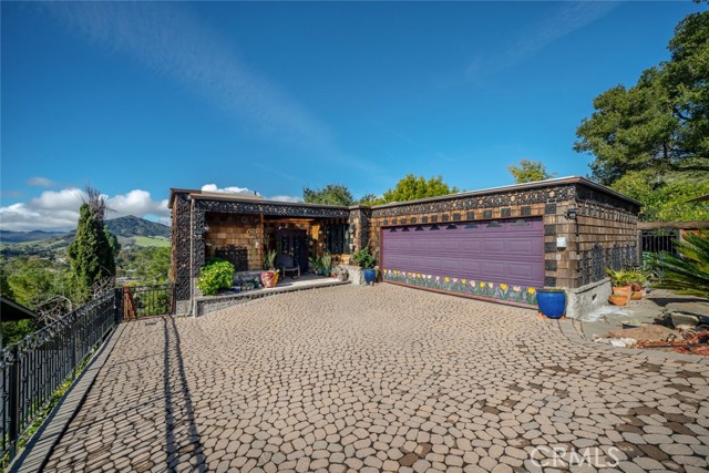 Detail Gallery Image 3 of 60 For 295 Santa Maria Ave, San Luis Obispo,  CA 93405 - 4 Beds | 2/1 Baths