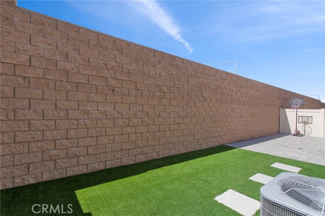 Detail Gallery Image 25 of 25 For 1429 E Laurelwood Dr, San Bernardino,  CA 92408 - 3 Beds | 2/1 Baths