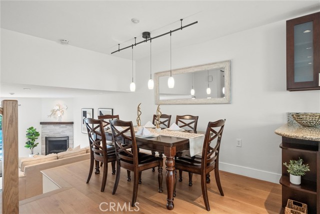 1832 Rockefeller Lane, Redondo Beach CA: https://media.crmls.org/medias/ef6ed675-910b-450b-8c67-60f5e3efe72a.jpg