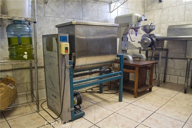  Commercial for Sale in Los Angeles, California
