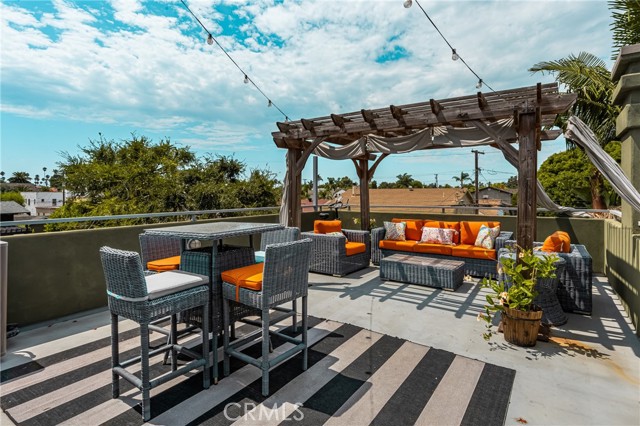 271 Prospect Avenue, Long Beach CA: https://media.crmls.org/medias/ef728142-15a3-492d-8e5f-ee0def59e564.jpg