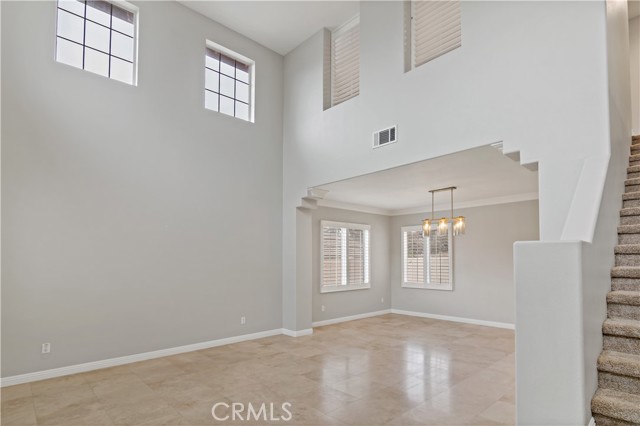 Detail Gallery Image 4 of 37 For 1472 Pinewood Dr, Corona,  CA 92881 - 3 Beds | 2/1 Baths