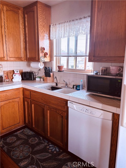 Detail Gallery Image 8 of 52 For 1154 Santa Ysabel, Los Osos,  CA 93402 - 3 Beds | 2 Baths