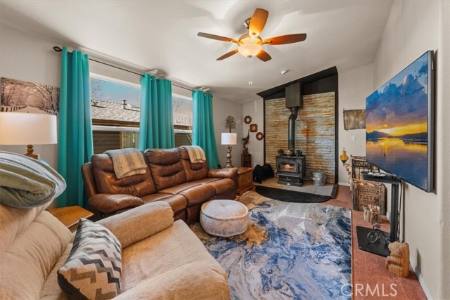 Detail Gallery Image 15 of 43 For 45935 Parkway, Big Bear City,  CA 92314 - 3 Beds | 2 Baths