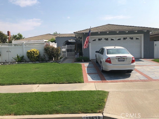 17628 Los Alamos St, Fountain Valley, CA 92708