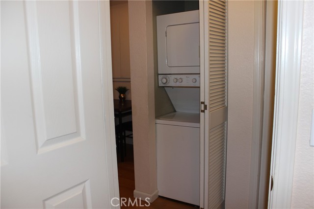 Detail Gallery Image 8 of 16 For 1114 Nord, Chico,  CA 95926 - 3 Beds | 2 Baths