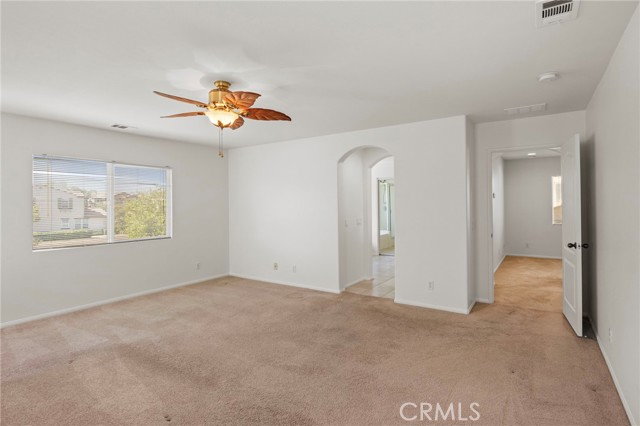 Detail Gallery Image 14 of 50 For 1691 Dennison Dr, Perris,  CA 92571 - 4 Beds | 2/1 Baths