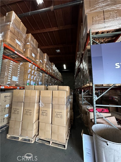  Commercial for Sale in Los Angeles, California