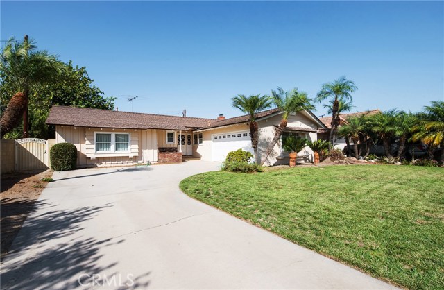 9177 Cecilia St, Downey, CA 90241