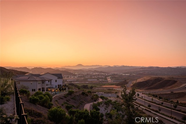 27751 Reel Lane, Stevenson Ranch CA: https://media.crmls.org/medias/ef7661db-a75b-4b84-b097-00b72b310b10.jpg