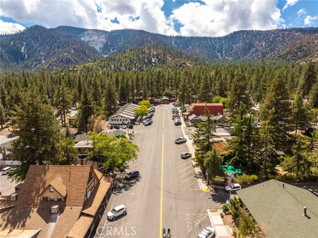 7575 Rancho Road, Wrightwood CA: https://media.crmls.org/medias/ef76ec7f-106d-4f50-9bf6-1227722e7209.jpg