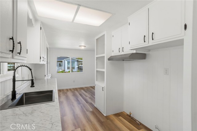 Detail Gallery Image 5 of 28 For 5800 Hamner Ave #301,  Corona,  CA 91752 - 2 Beds | 2 Baths