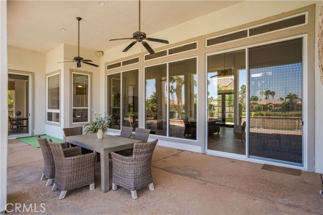 56610 Muirfield, La Quinta CA: https://media.crmls.org/medias/ef78777a-7658-4063-91ad-1084218ec671.jpg