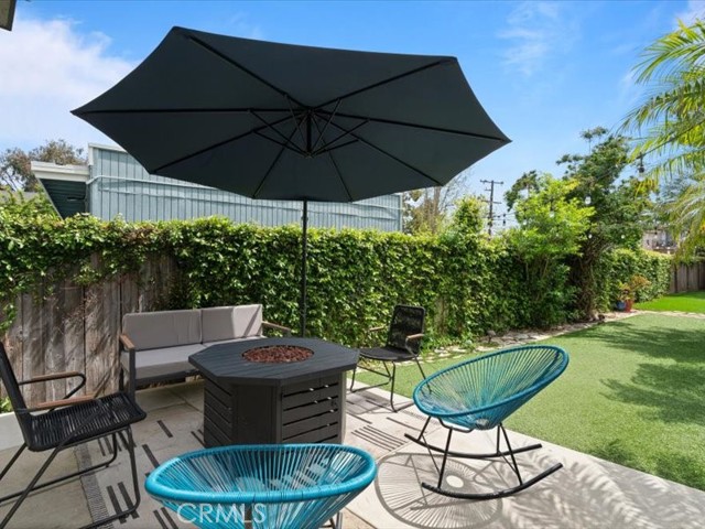 2157 Pacific Avenue, Costa Mesa CA: https://media.crmls.org/medias/ef790523-1923-4aa2-9c80-1d578a821225.jpg