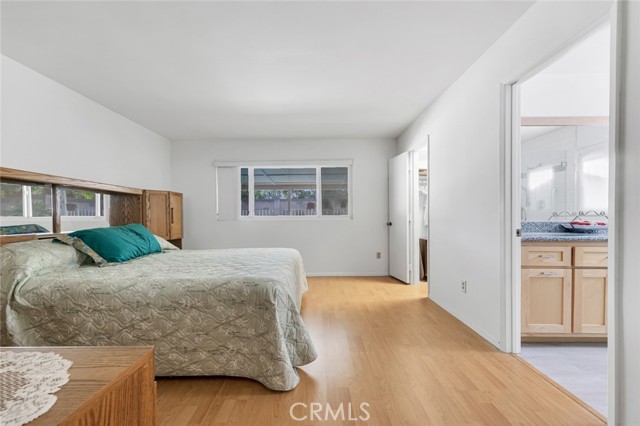 Detail Gallery Image 17 of 38 For 17078 Minnehaha St, Granada Hills,  CA 91344 - 4 Beds | 2/1 Baths