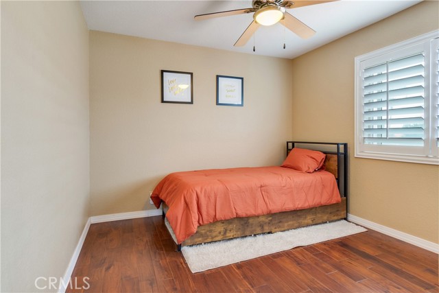 1305 Harvest Circle, Corona CA: https://media.crmls.org/medias/ef79fb44-274d-4be7-a0d8-bb2c4e05e6d8.jpg