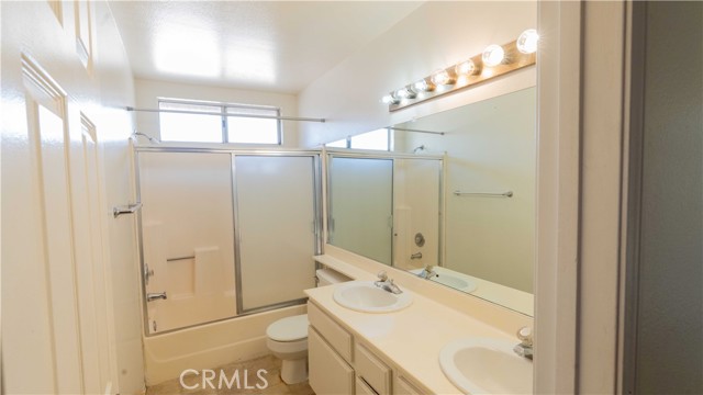 Detail Gallery Image 19 of 33 For 37908 Wesley Ct, Palmdale,  CA 93552 - 4 Beds | 2/1 Baths