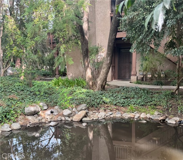 Detail Gallery Image 9 of 10 For 7150 Carlson Cir #65,  Canoga Park,  CA 91303 - 1 Beds | 1 Baths