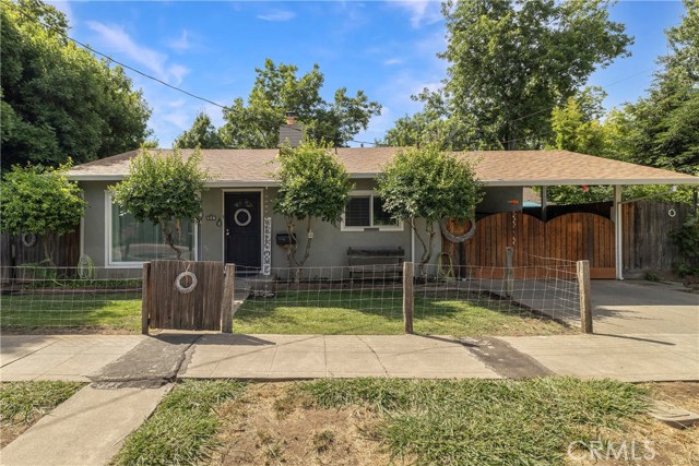 Detail Gallery Image 1 of 45 For 401 W 6th Ave, Chico,  CA 95926 - 2 Beds | 1 Baths