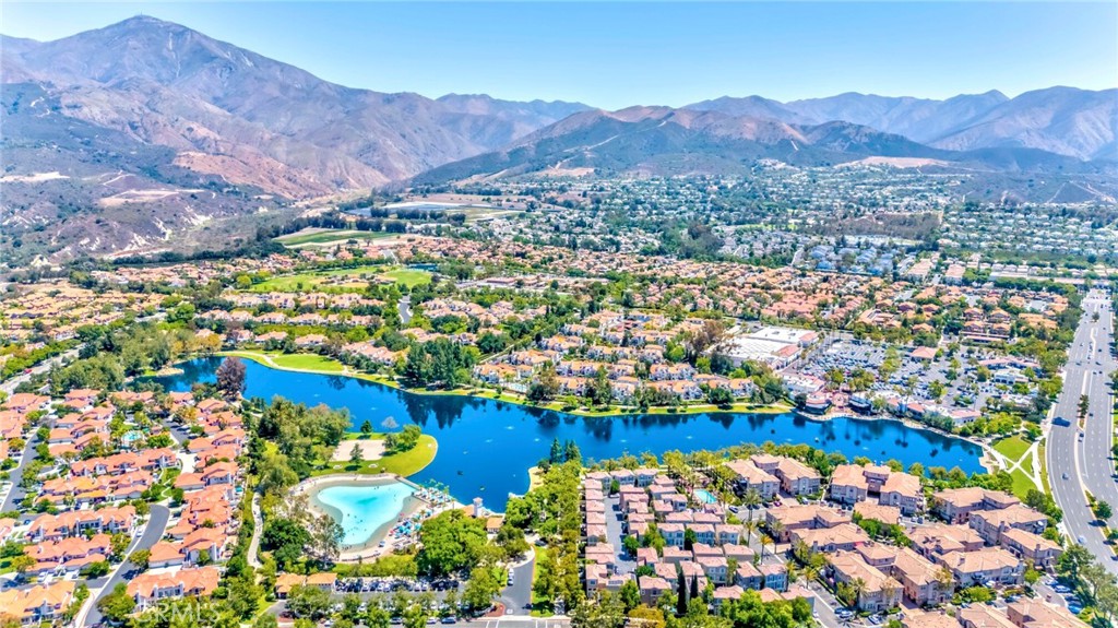 Ef7cea6c Eade 4280 A10e C5b51df4fd2b