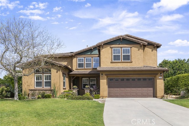 Detail Gallery Image 2 of 71 For 1357 Onyx Cir, Corona,  CA 92882 - 5 Beds | 4 Baths