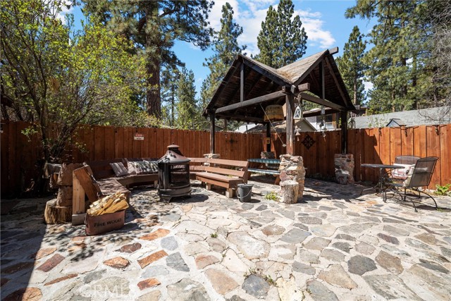 Detail Gallery Image 28 of 29 For 328 E Fairway Bld, Big Bear City,  CA 92314 - 3 Beds | 1 Baths