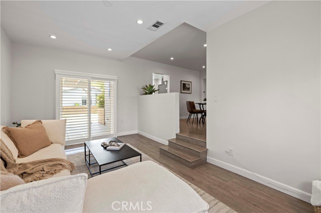Detail Gallery Image 17 of 43 For 5834 Satsuma Ave, North Hollywood,  CA 91601 - 3 Beds | 2 Baths