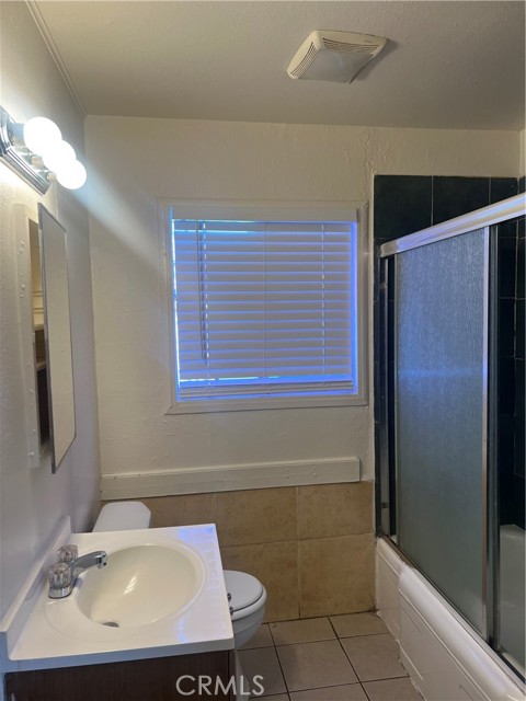 Detail Gallery Image 25 of 41 For 1026 Flower St, Bakersfield,  CA 93305 - – Beds | – Baths