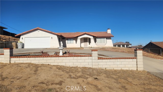 Detail Gallery Image 1 of 34 For 16344 Fir St, Hesperia,  CA 92345 - 3 Beds | 2 Baths