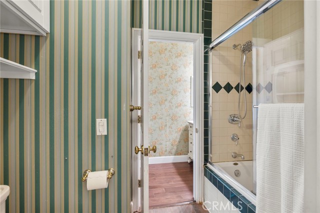 3352 Via Zara, Fallbrook CA: https://media.crmls.org/medias/ef7f5990-ddc4-4050-91be-3b2d242092e2.jpg