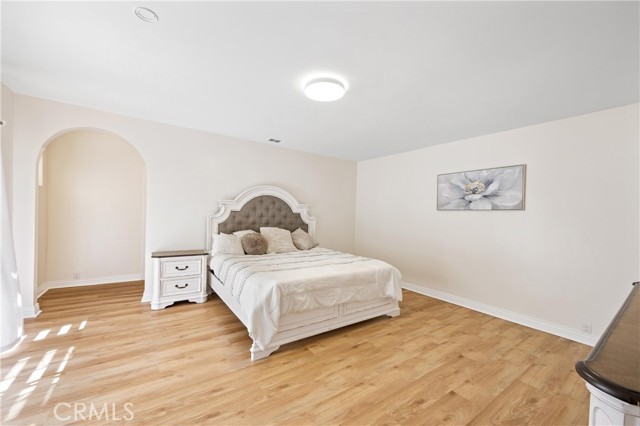 1049 2nd Street, Norco CA: https://media.crmls.org/medias/ef7fc33c-2405-4e97-8915-410ee3007d58.jpg